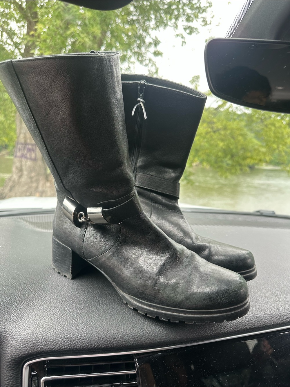 Stuart Weitzman Black Leather Mid-Calf Block Heel Boots - Picture 2 of 11